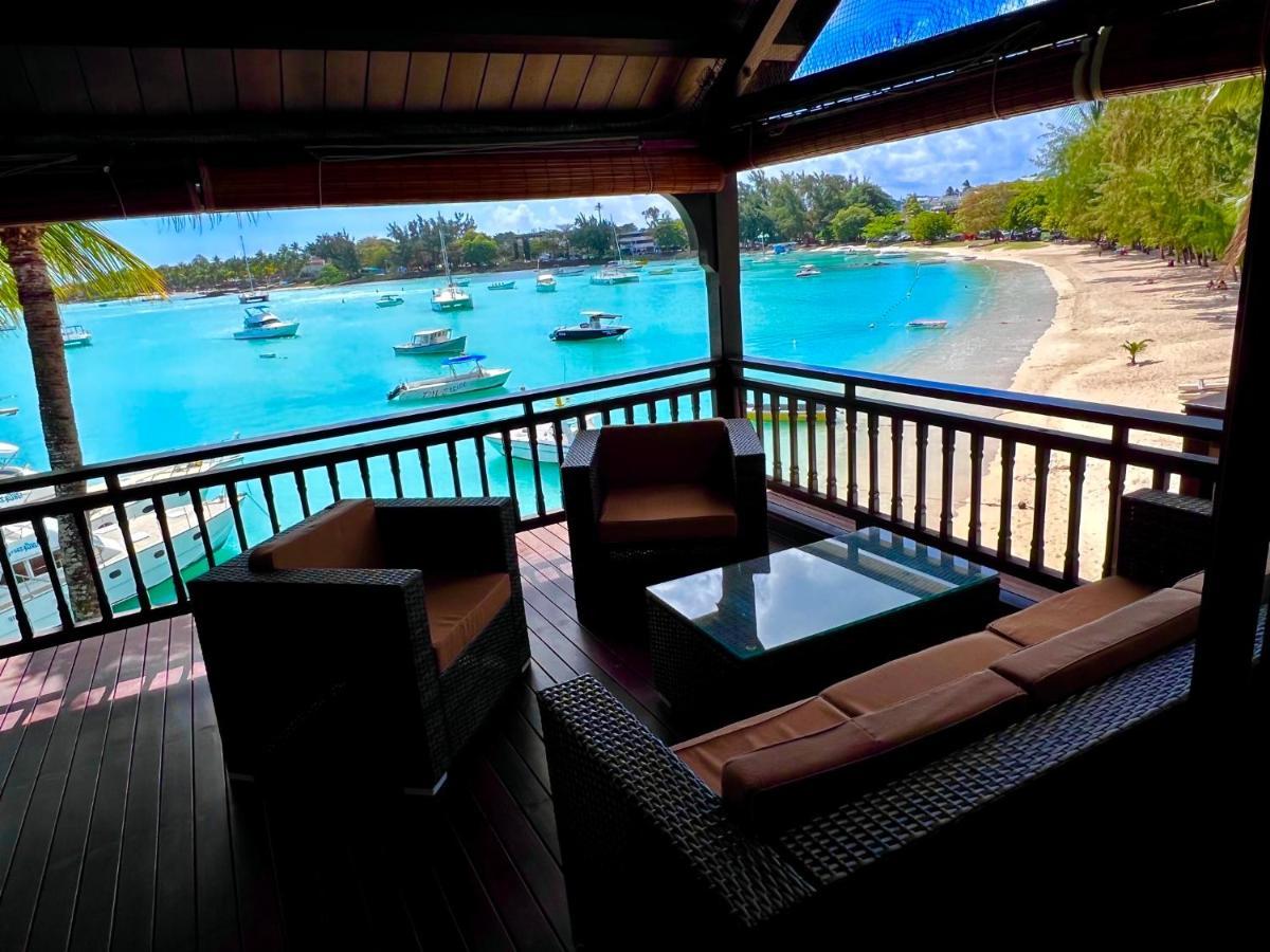 Grand Baie Beach Penthouse Exterior photo